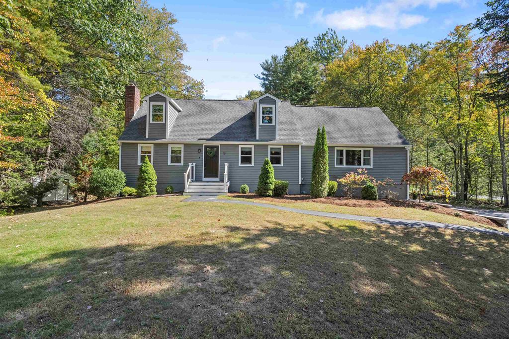 13 Tully Street, Windham, NH 03087