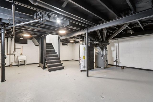 5452 N 56th STREET, Milwaukee, WI 53218