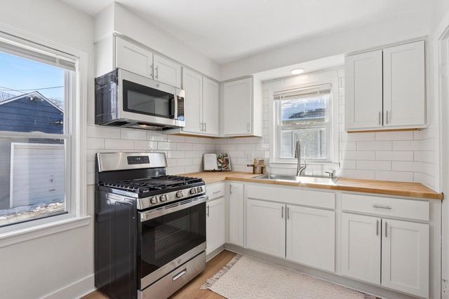 5452 N 56th STREET, Milwaukee, WI 53218