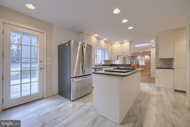 1428 CENTER RD, Lancaster, PA 17603