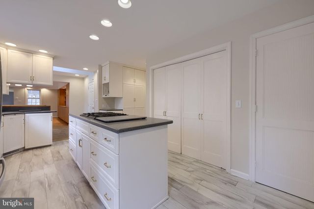 1428 CENTER RD, Lancaster, PA 17603