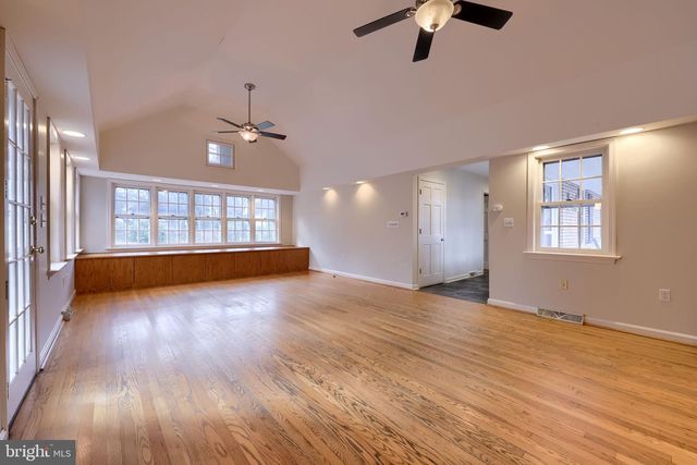 1428 CENTER RD, Lancaster, PA 17603