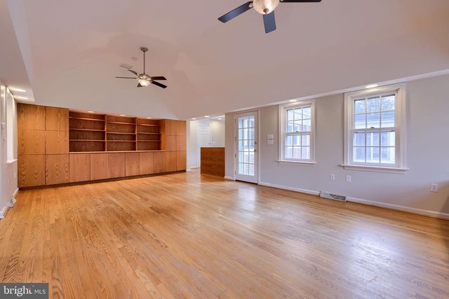 1428 CENTER RD, Lancaster, PA 17603