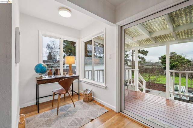 535 Ashbury Ave, El Cerrito, CA 94530