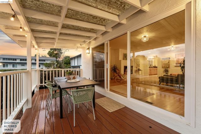 535 Ashbury Ave, El Cerrito, CA 94530