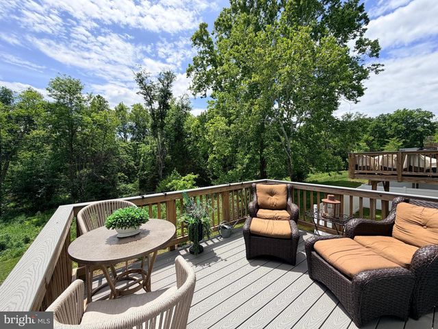 19006 CORAL REEF SQ, Leesburg, VA 20176