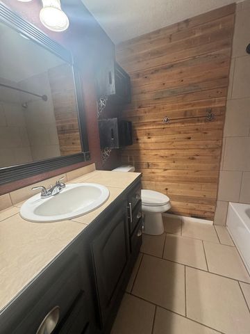 3328 Camarie Ave, Midland, TX 79707