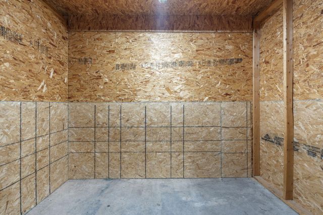 2110 Airpark Road, Ozark, MO 65721