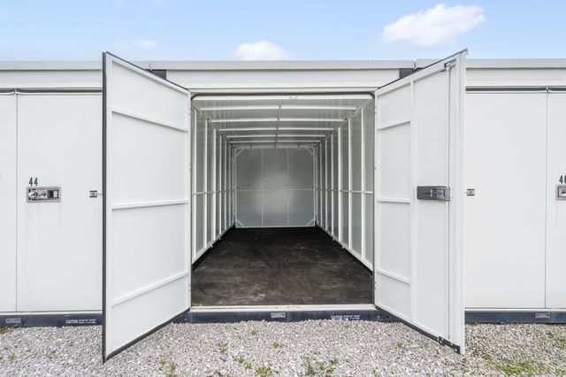 2110 Airpark Road, Ozark, MO 65721