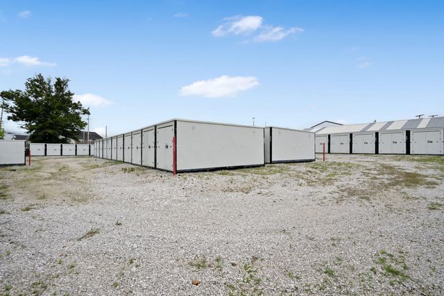 2110 Airpark Road, Ozark, MO 65721