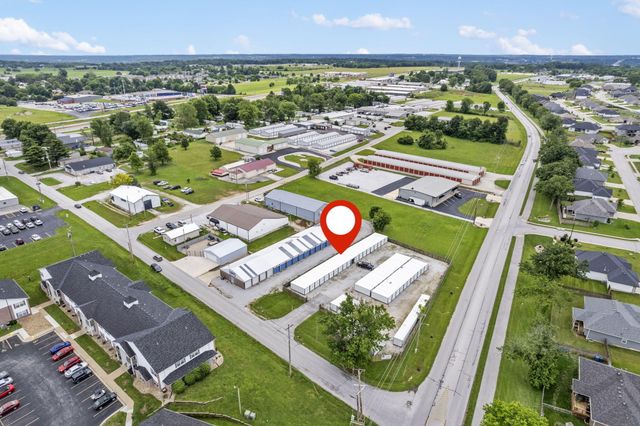 2110 Airpark Road, Ozark, MO 65721