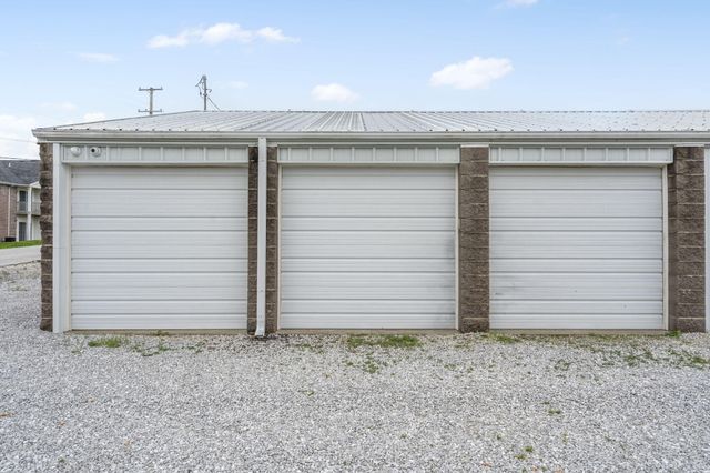 2110 Airpark Road, Ozark, MO 65721