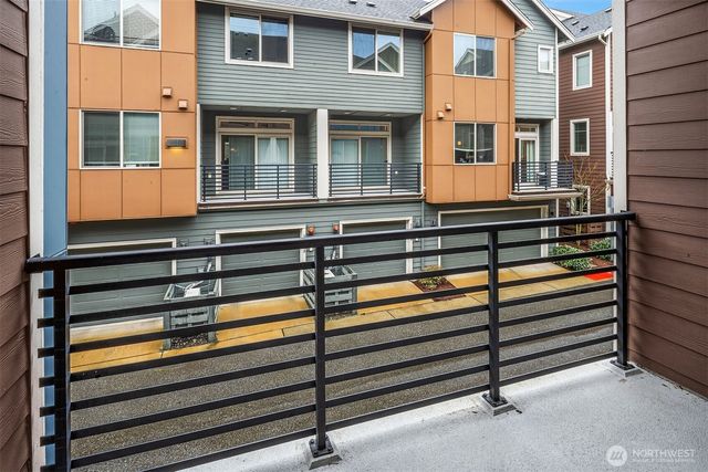 15711 NE 14th Alley, Bellevue, WA 98008