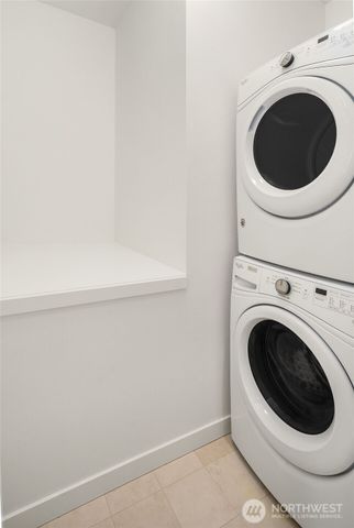 15711 NE 14th Alley, Bellevue, WA 98008