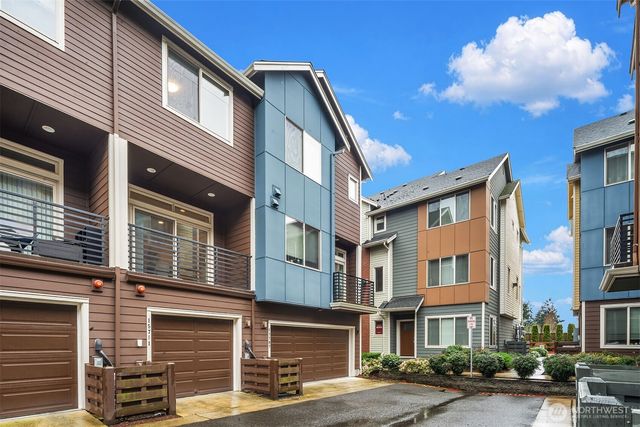 15711 NE 14th Alley, Bellevue, WA 98008