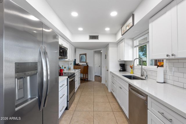 10457 W CAMPANA Drive, Sun City, AZ 85351