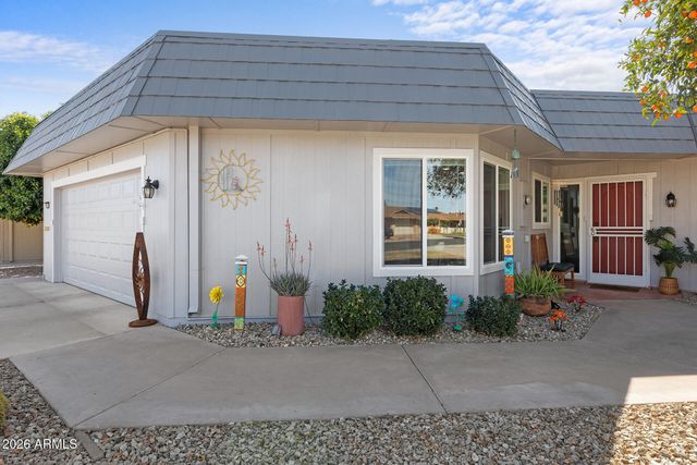 10457 W CAMPANA Drive, Sun City, AZ 85351