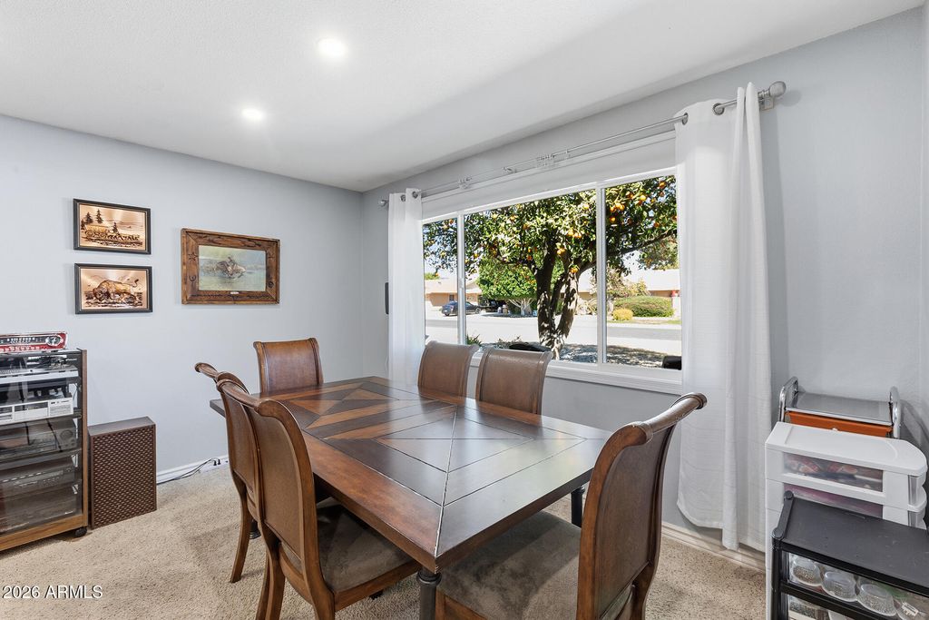 Image 14 of property listing at 10457 W CAMPANA Drive, Sun City, AZ 85351