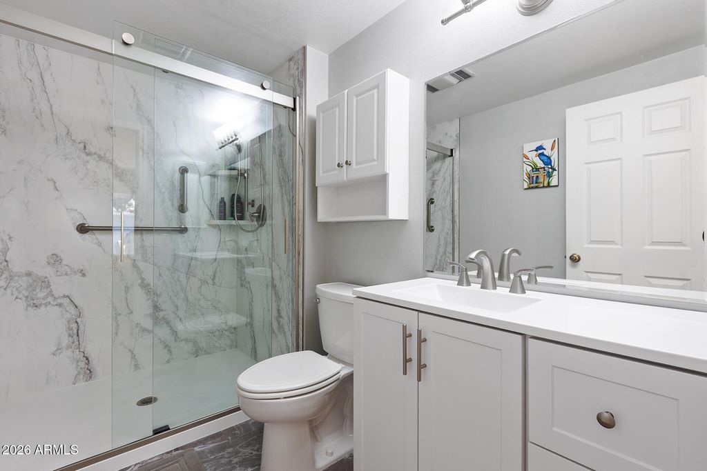 Image 36 of property listing at 10457 W CAMPANA Drive, Sun City, AZ 85351