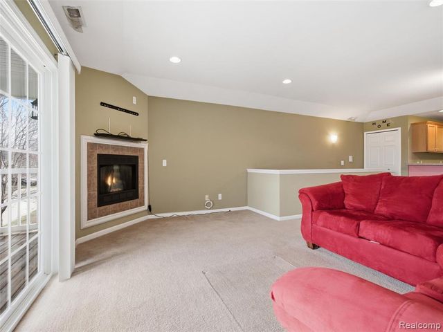 14294 Moravian Manor Circle, Sterling Heights, MI 48312