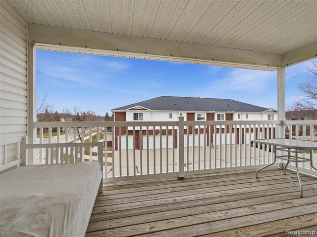 14294 Moravian Manor Circle, Sterling Heights, MI 48312