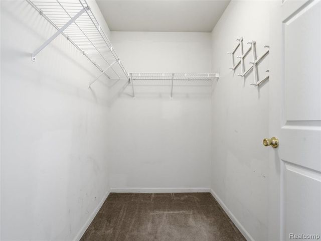 14294 Moravian Manor Circle, Sterling Heights, MI 48312