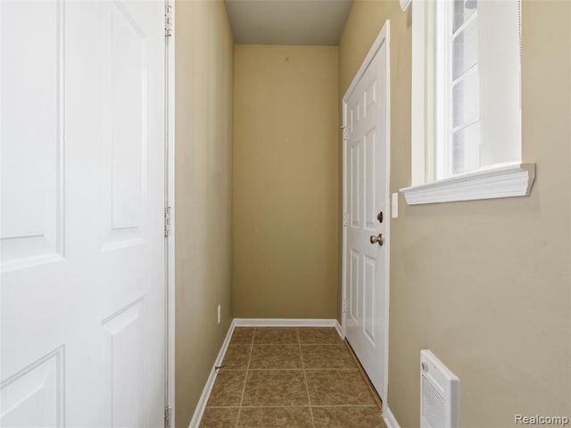 14294 Moravian Manor Circle, Sterling Heights, MI 48312