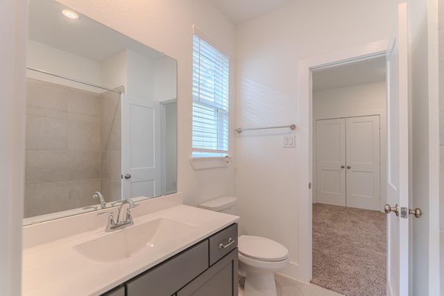 568 Red Cascade Trail, Willis, TX 77318