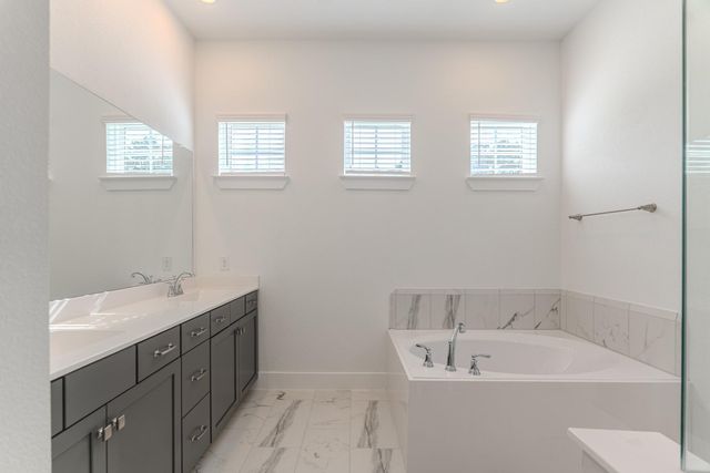 568 Red Cascade Trail, Willis, TX 77318