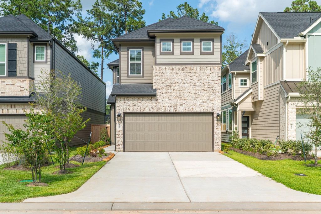568 Red Cascade Trail, Willis, TX 77318