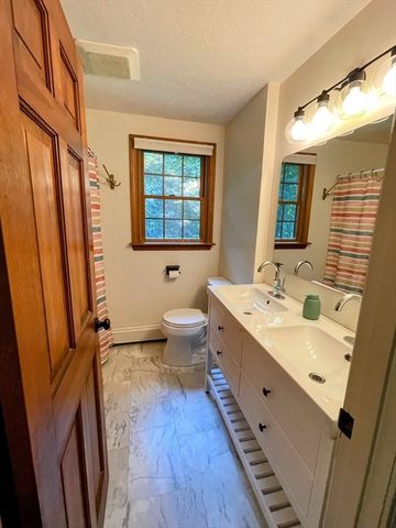171 Yew Street, Douglas, MA 01516