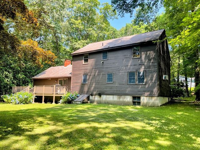 171 Yew Street, Douglas, MA 01516