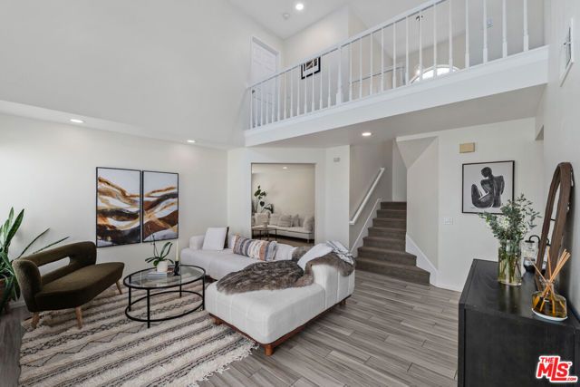 24672 Calle Largo, Calabasas, CA 91302