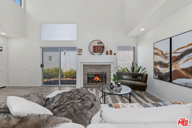 24672 Calle Largo, Calabasas, CA 91302