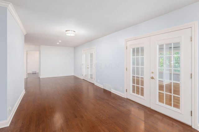 5809 Olentangy Boulevard, Columbus, OH 43085