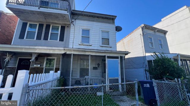 2005 FAIRLAWN AVE SE, Washington, DC 20020