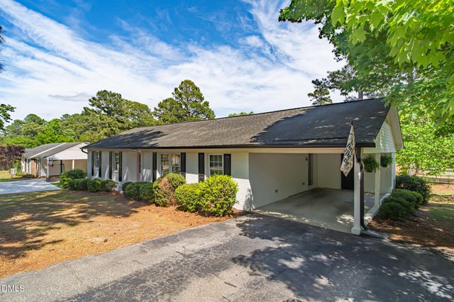 611 S 14th Street, Lillington, NC 27546