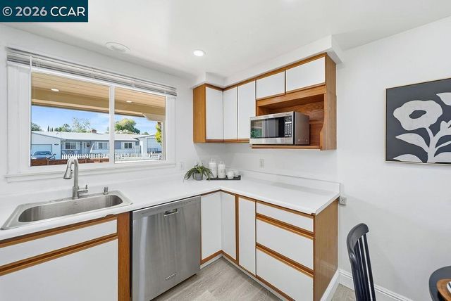3825 Joan Ave, Concord, CA 94521