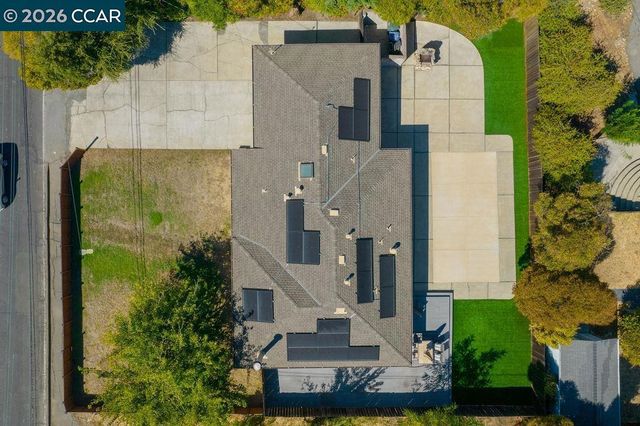 3825 Joan Ave, Concord, CA 94521