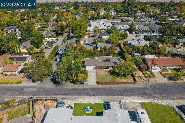 3825 Joan Ave, Concord, CA 94521