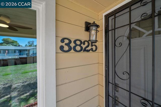 3825 Joan Ave, Concord, CA 94521
