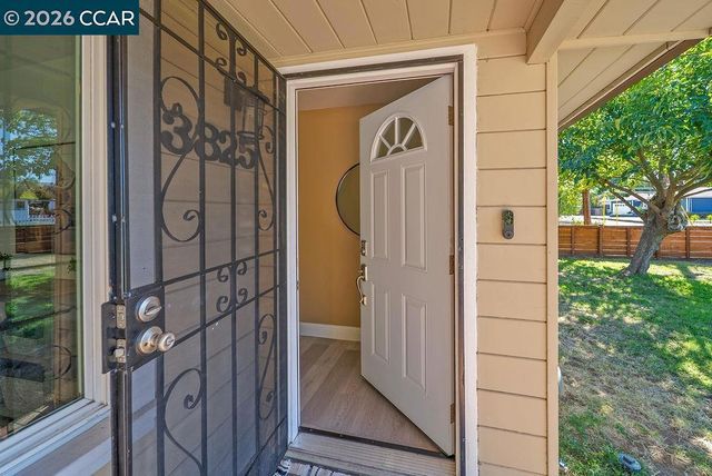 3825 Joan Ave, Concord, CA 94521