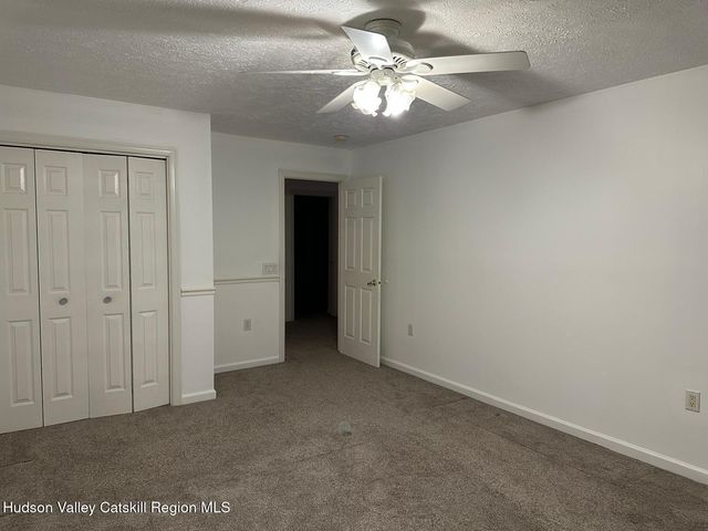 51 Canterbury Drive, Saugerties, NY 12477