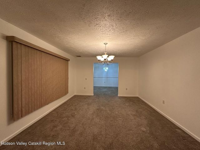 51 Canterbury Drive, Saugerties, NY 12477