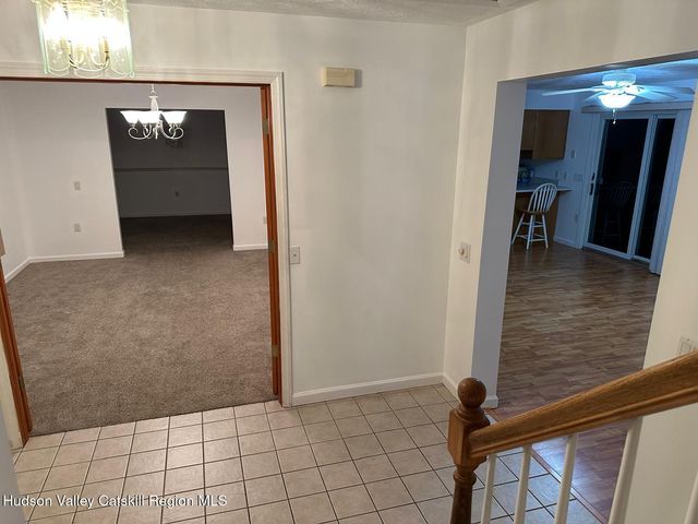 51 Canterbury Drive, Saugerties, NY 12477