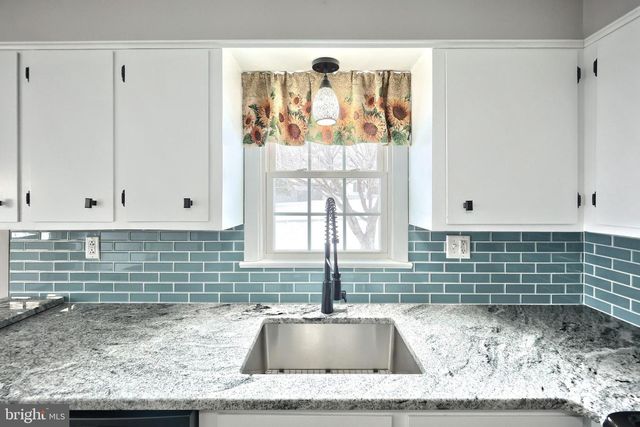 1805 N EAST ST, York, PA 17406