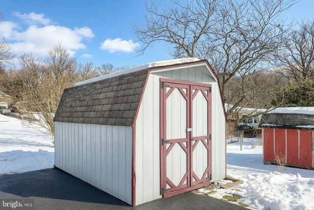 1805 N EAST ST, York, PA 17406