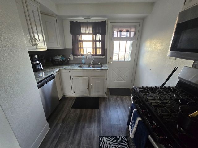 351 W 12th AVENUE, Homestead, PA 15120