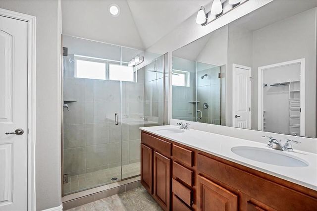 1909 Goldilocks LN, Manchaca, TX 78652