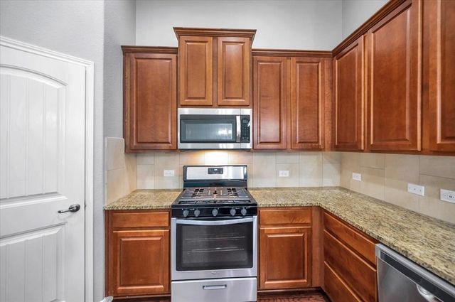 1909 Goldilocks LN, Manchaca, TX 78652